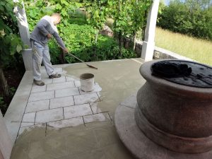 fugiranje naravnega kamna