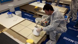 fugiranje keramicnih ploscic z epoksijem