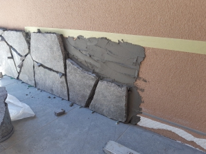 cokl s porfido kamnom