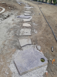 vodni izrez v porfido kamnu